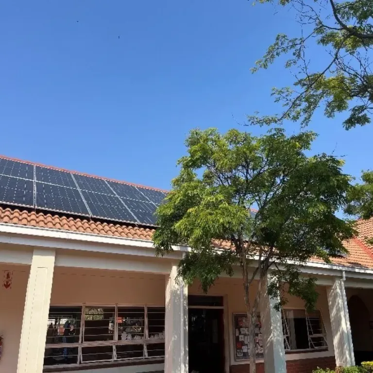 Solar 3 44085a960aeecfce3e46bcb76e3e6d3e