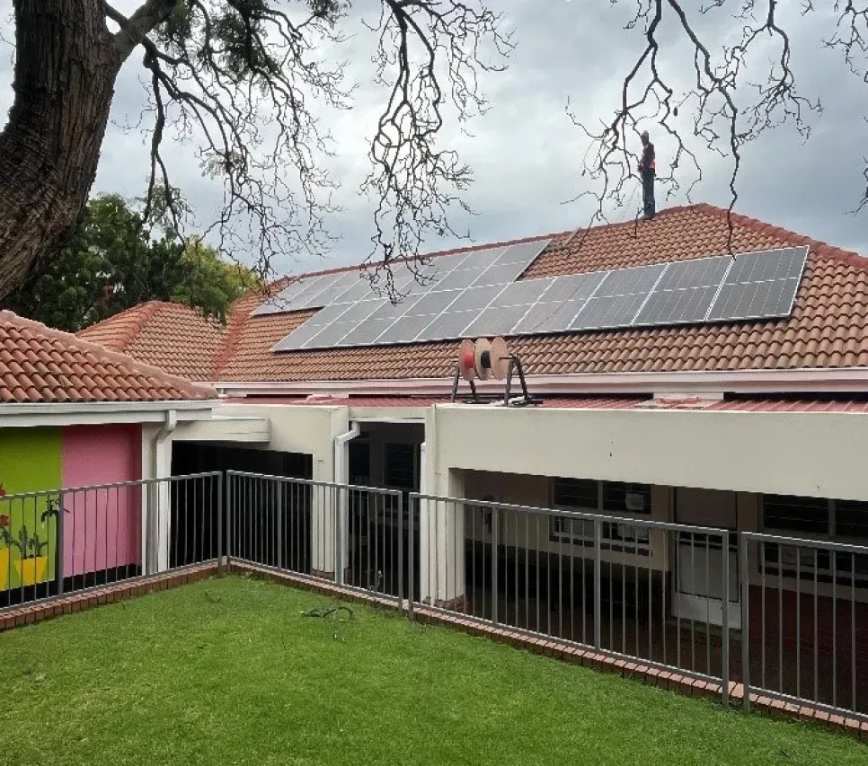 Solar 1 44085a960aeecfce3e46bcb76e3e6d3e