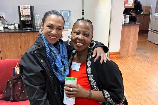 Our Grade 12 Alumnae Connect