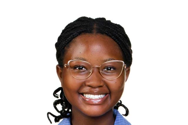 Six St Mary's DSG Girls Qualify for the South African Mathematics Olympiad Final Round